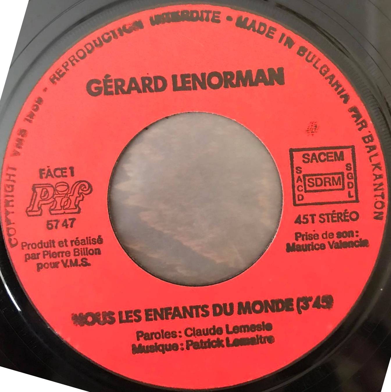 Nous les enfants du monde