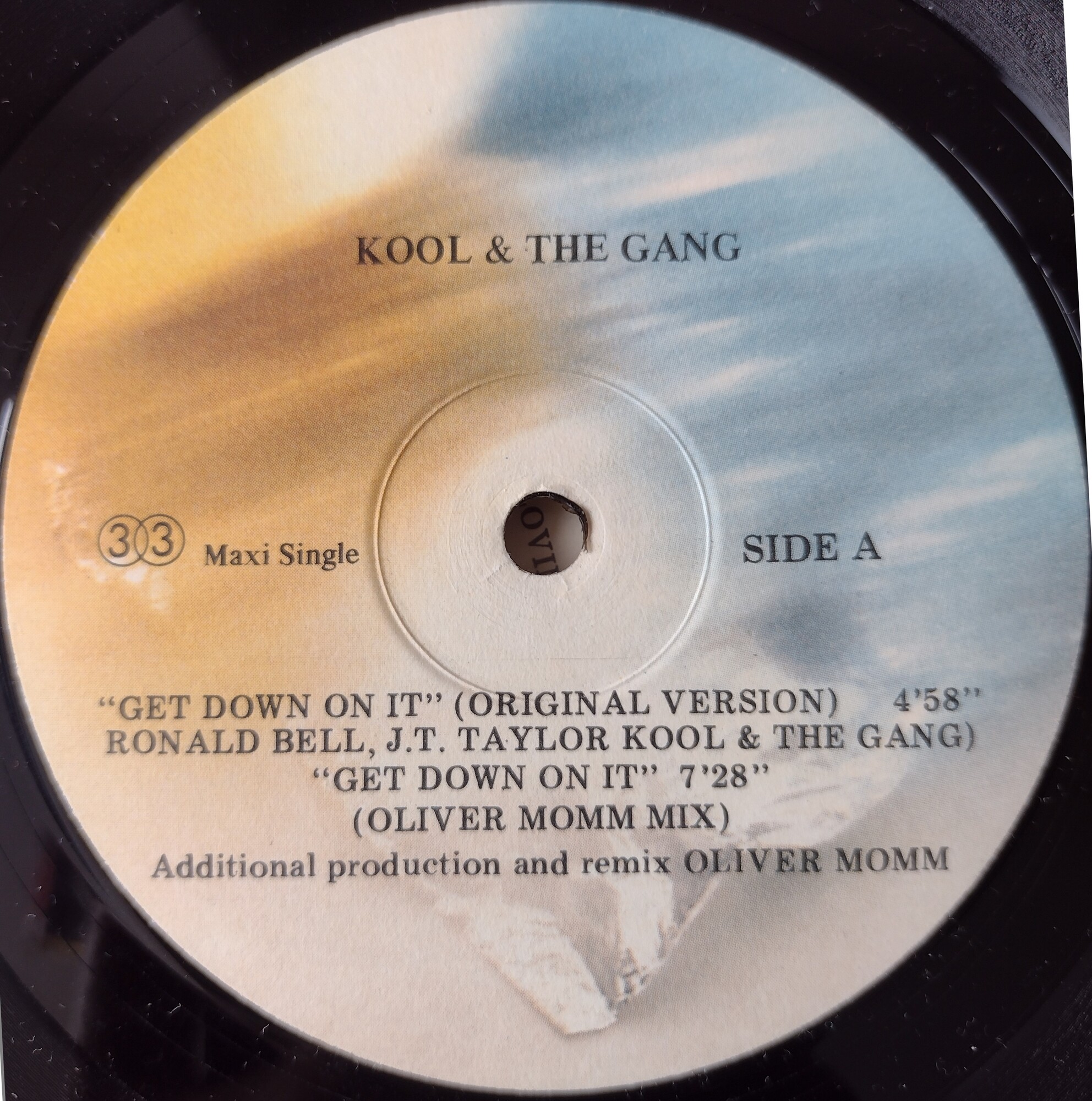 KOOL & THE GANG